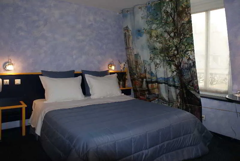 Hotel 3h Marais 3*
