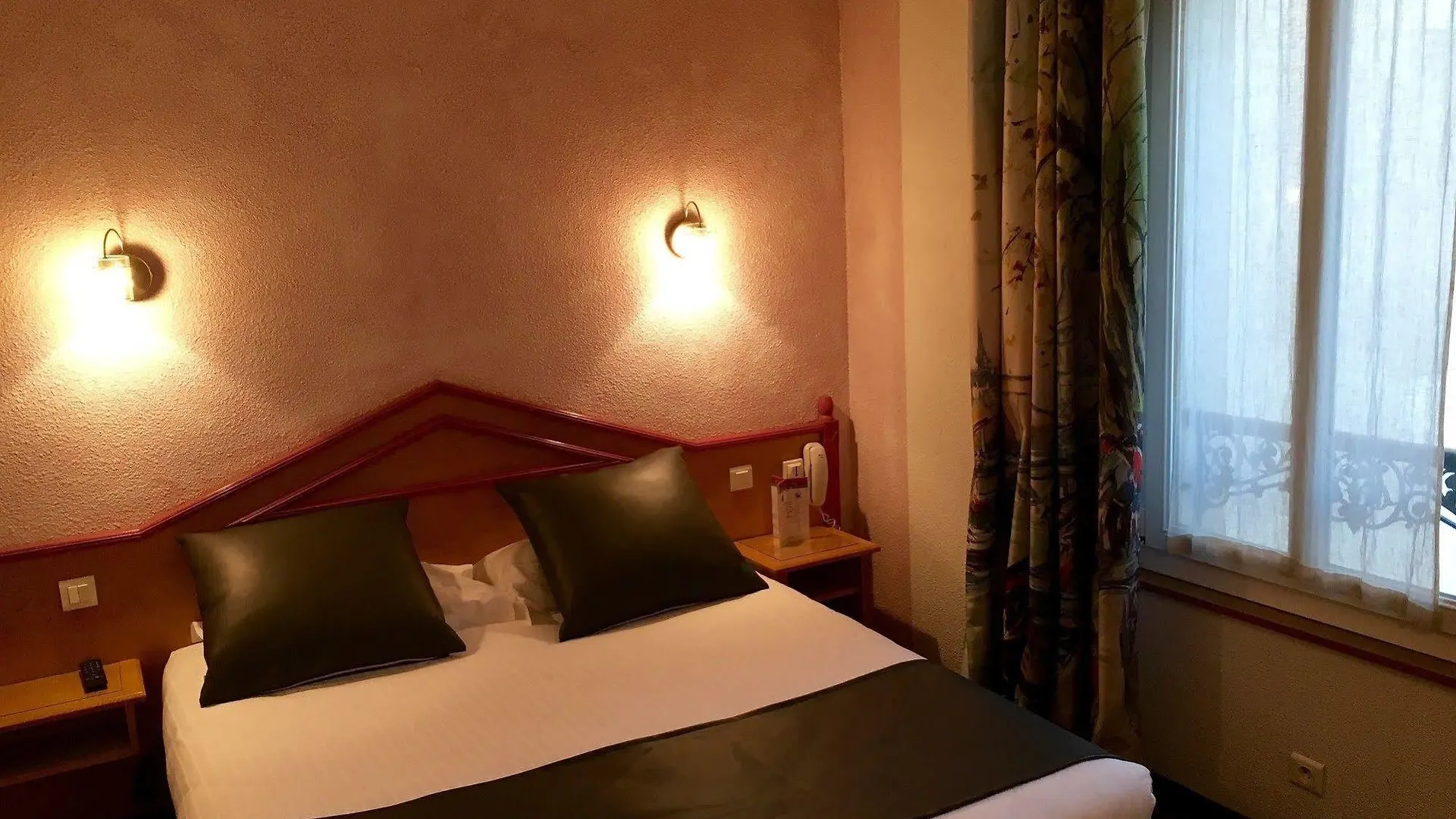 Hotel 3h Marais Paris